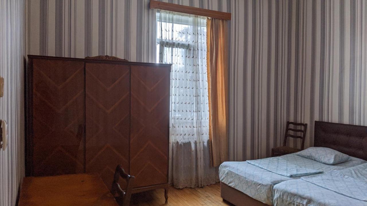 Medea'S Guest House Batoumi Extérieur photo
