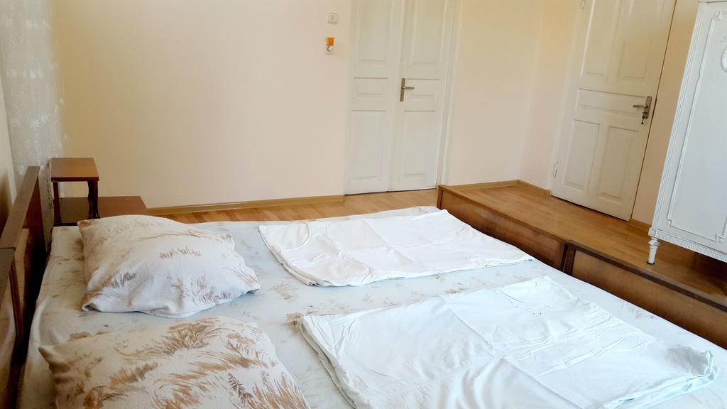 Medea'S Guest House Batoumi Extérieur photo