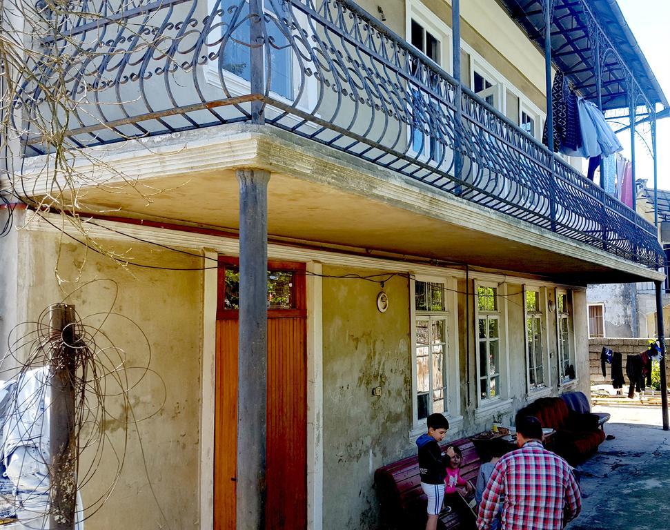 Medea'S Guest House Batoumi Extérieur photo